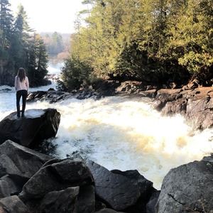 Meet your Posher, Mallory